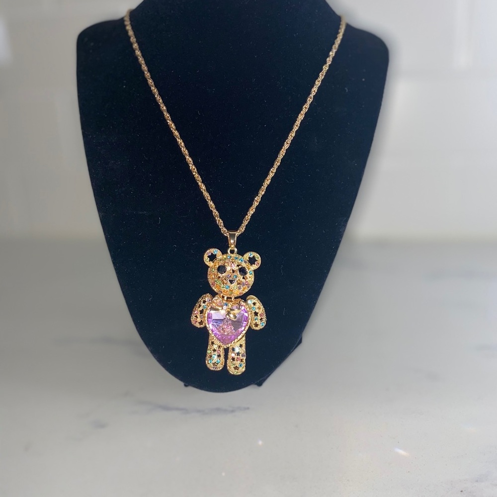 Teddy bear necklace